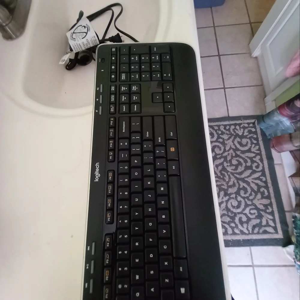 K520 Logitech Keyboard Only